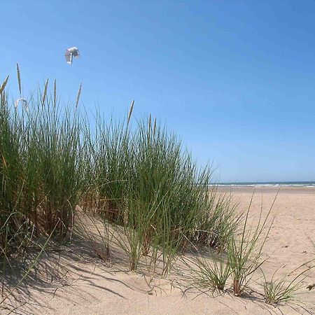Hotel Club De La Plage Merville-Franceville-Plage Esterno foto