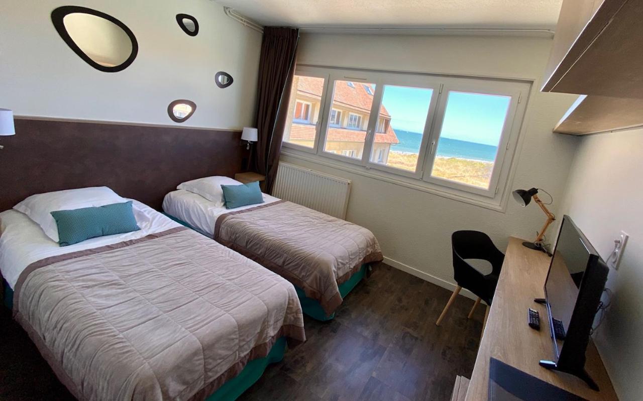 Hotel Club De La Plage Merville-Franceville-Plage Esterno foto